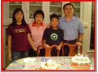 在感恩節, 有弟兄姊妹為成培慶生